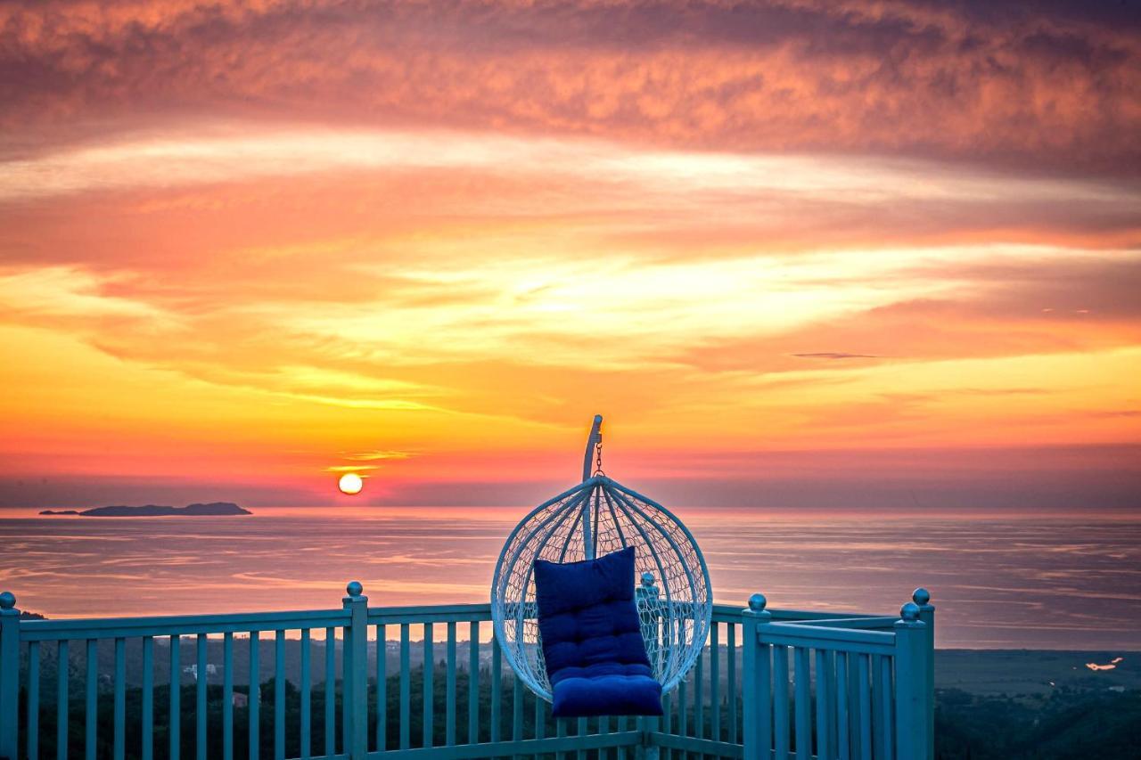 Villa Orizontas Corfu, Private Villa With Breathtaking Views Loutses Eksteriør bilde