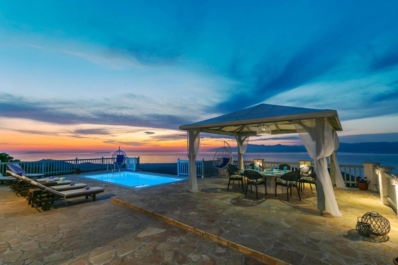 Villa Orizontas Corfu, Private Villa With Breathtaking Views Loutses Eksteriør bilde
